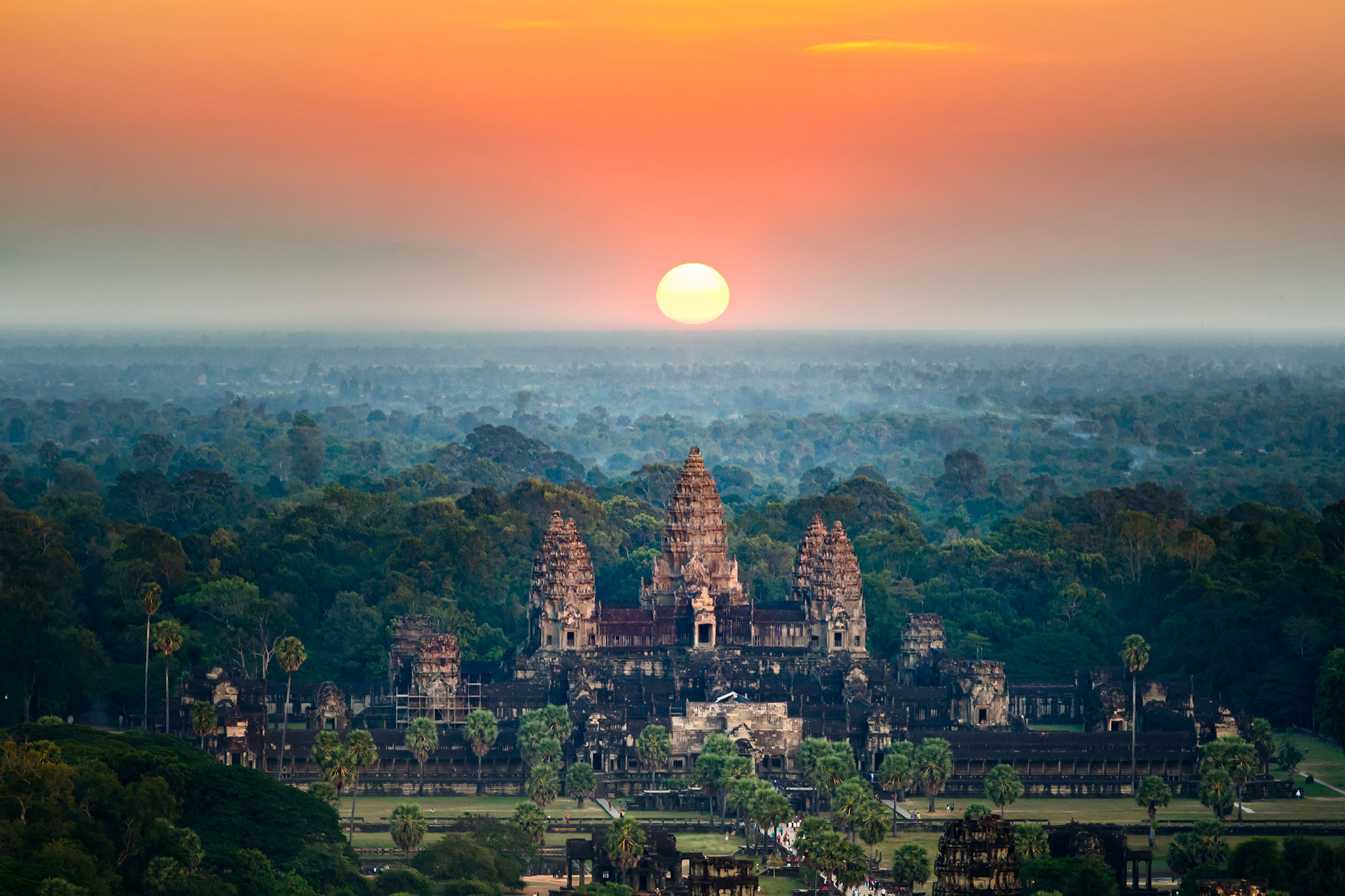 Temple d Angkor Wat night d  couverte Cambodge Cambodia Roads